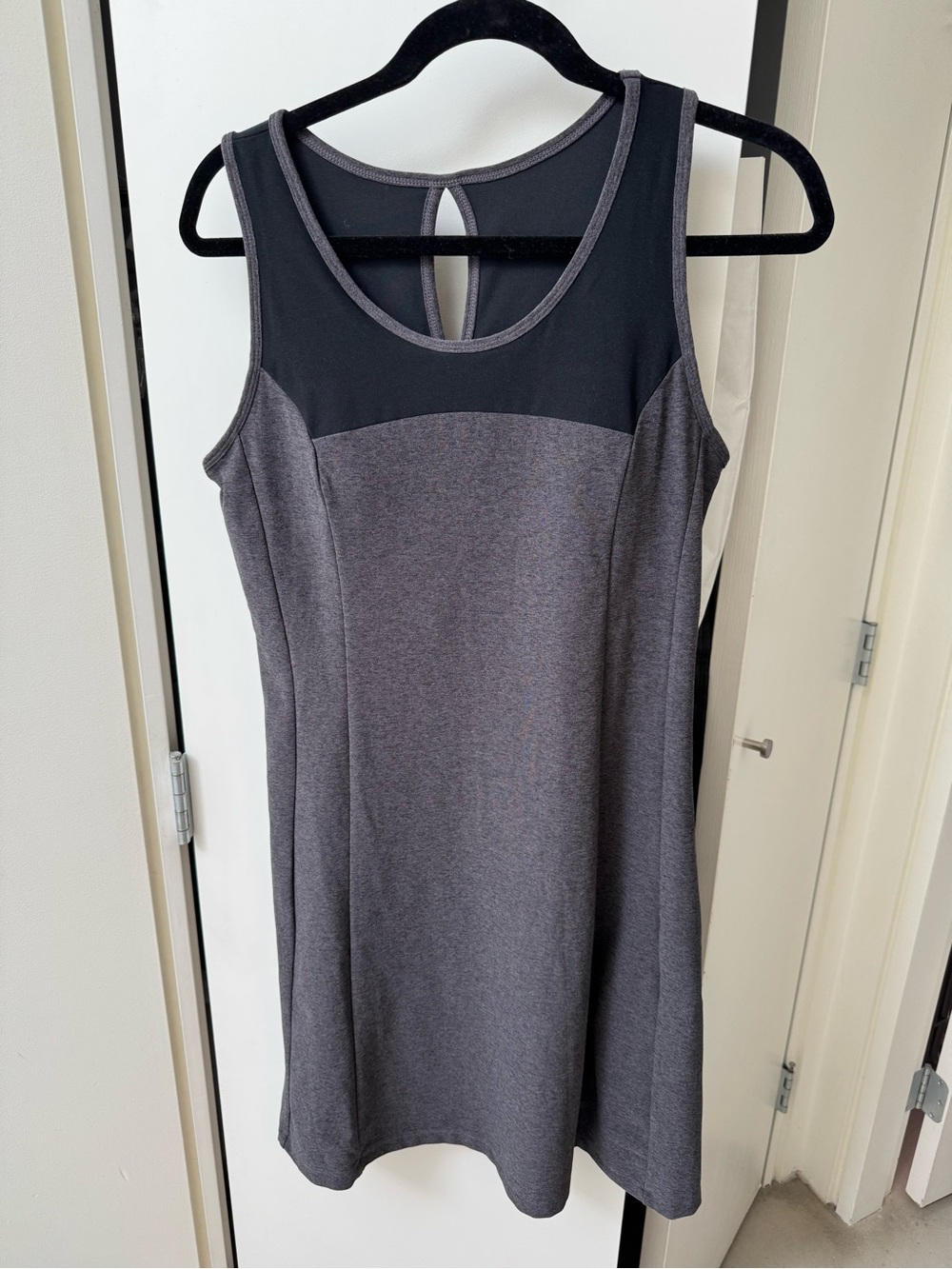 Medium - Mondetta Athletic/Active Dress